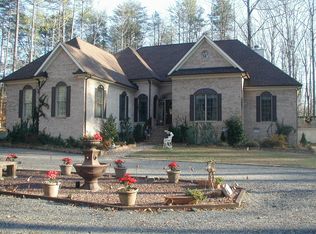 365 Hamlet Rd, Manakin Sabot, VA 23103