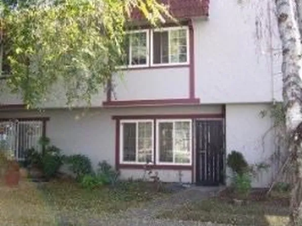 245 Irazu Ct, San Jose, CA 95116
