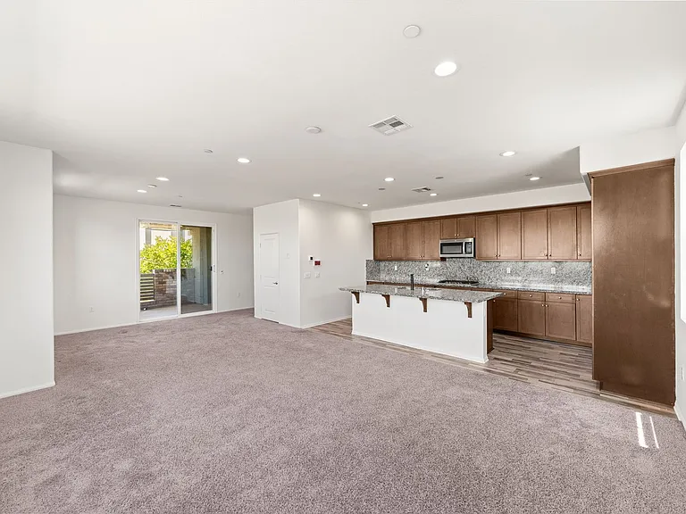 12162 Diamond Dust Dr — Photo 7