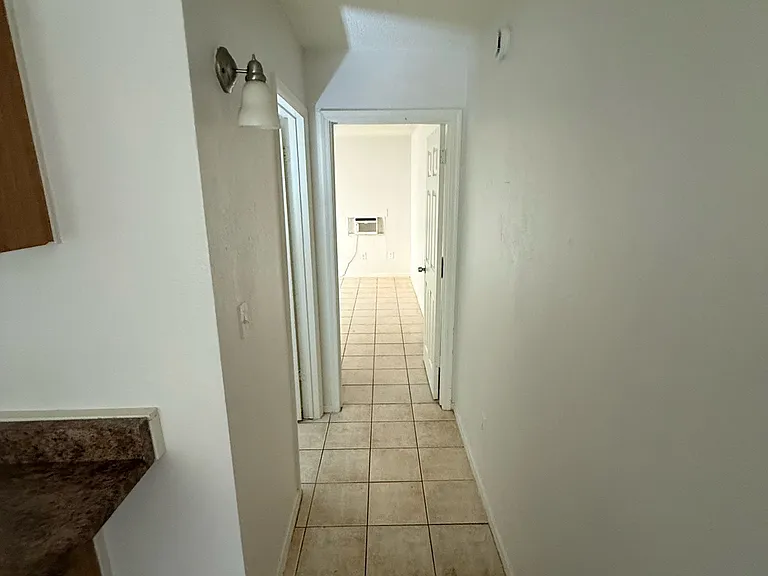 151 N Palo Verde Dr #7 — Photo 9