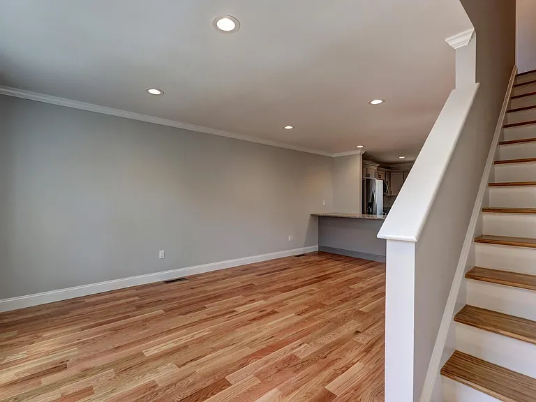 690 New Haven Ave — Photo 19
