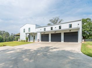 151 Magnolia Dr W, Brookeland, TX 75931