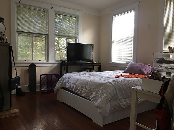 4th image of 7519 Plum St