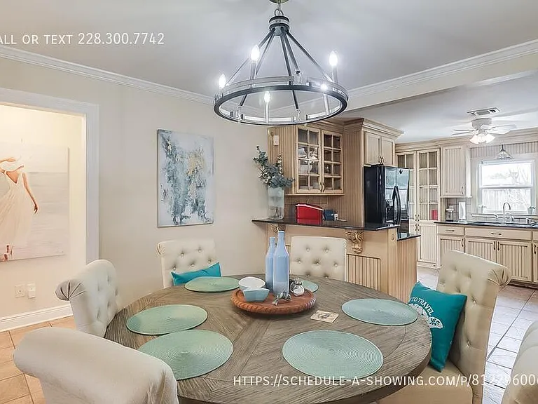 176 Markham Dr — Photo 18