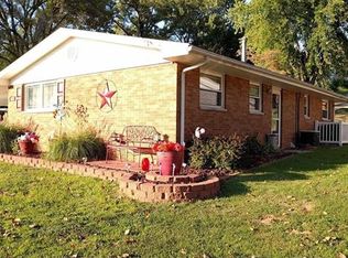 701 Willoway Ave, East Alton, IL 62024