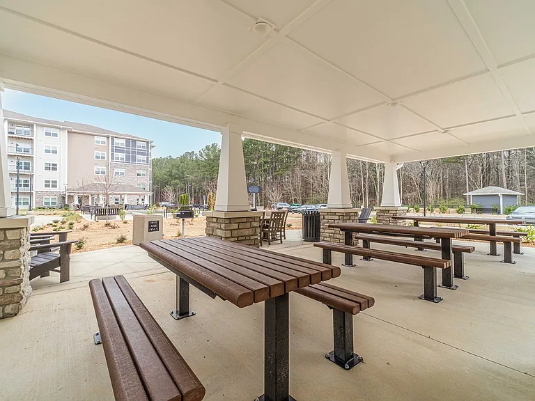Shannon Reserve 55+ Apartments — Photo 13