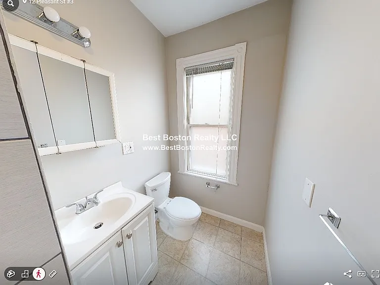 12 Pleasant St #3 — Photo 8