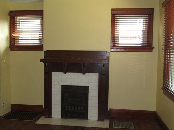 Living Room (entering front door and looking right)