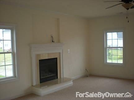 3rd image of 1909 Amber Bay Ct
