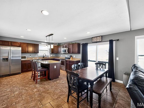 5th image of 146 Shadow Pointe Dr