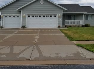 2005 Crooked Ave, Holmen, WI 54636