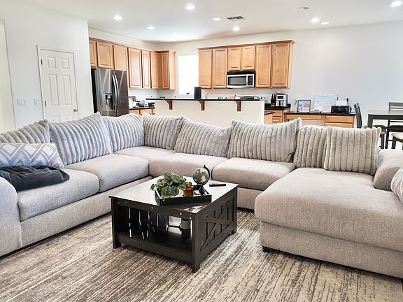 4th image of 24050 N 164TH Avenue