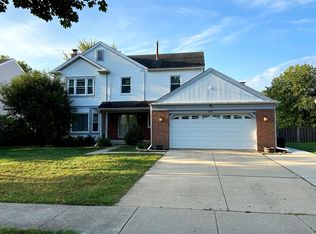 405 Claret Dr, Buffalo Grove, IL 60089