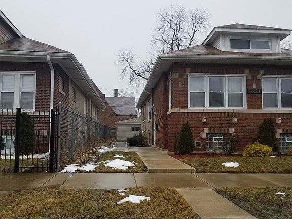 3rd image of 8250 S Blackstone Ave