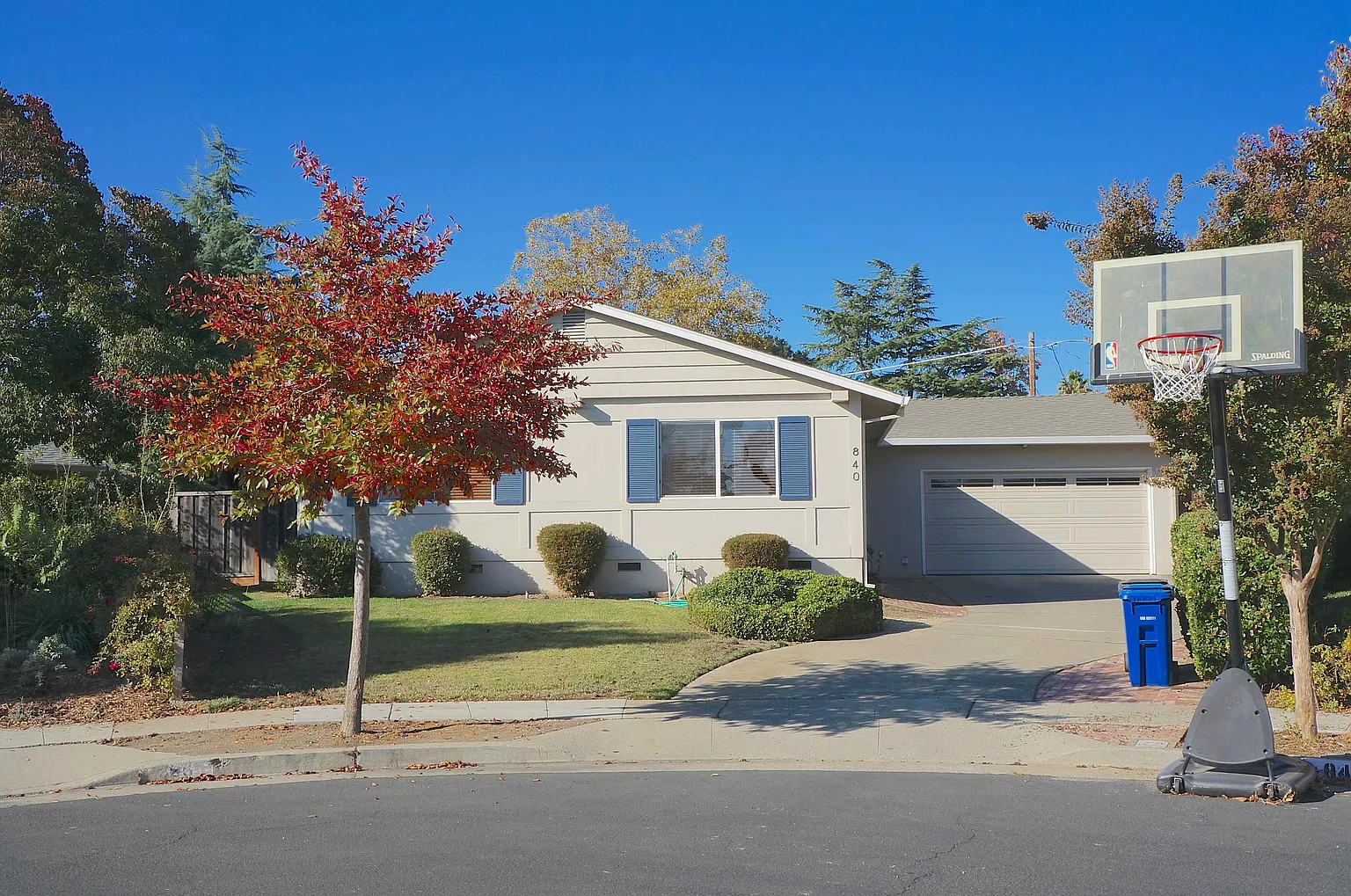840 Lana Ct photo 1