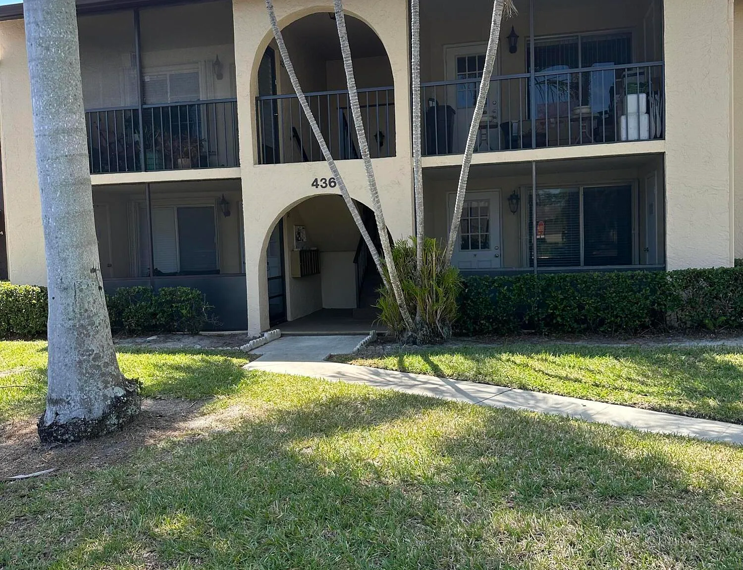 2 bed, 1.0 bath, 804 sqft, $1,450 — Photo 1