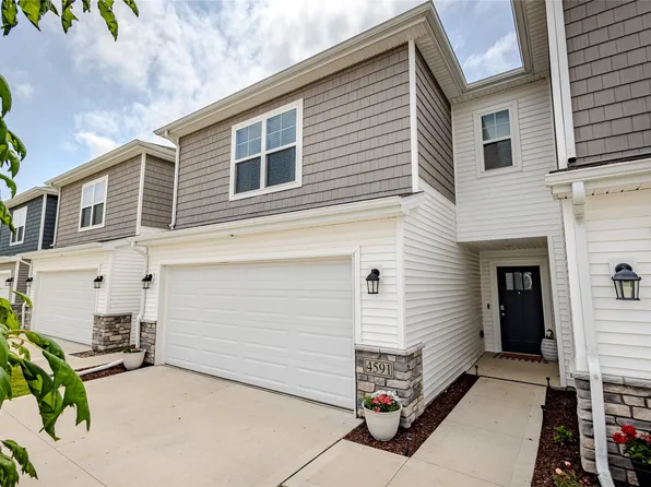 4591 SE Ember Ln, West Des Moines, IA 50265
