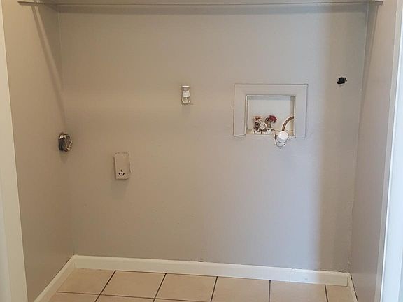 5th image of 1717 Kirkland Dr #A
