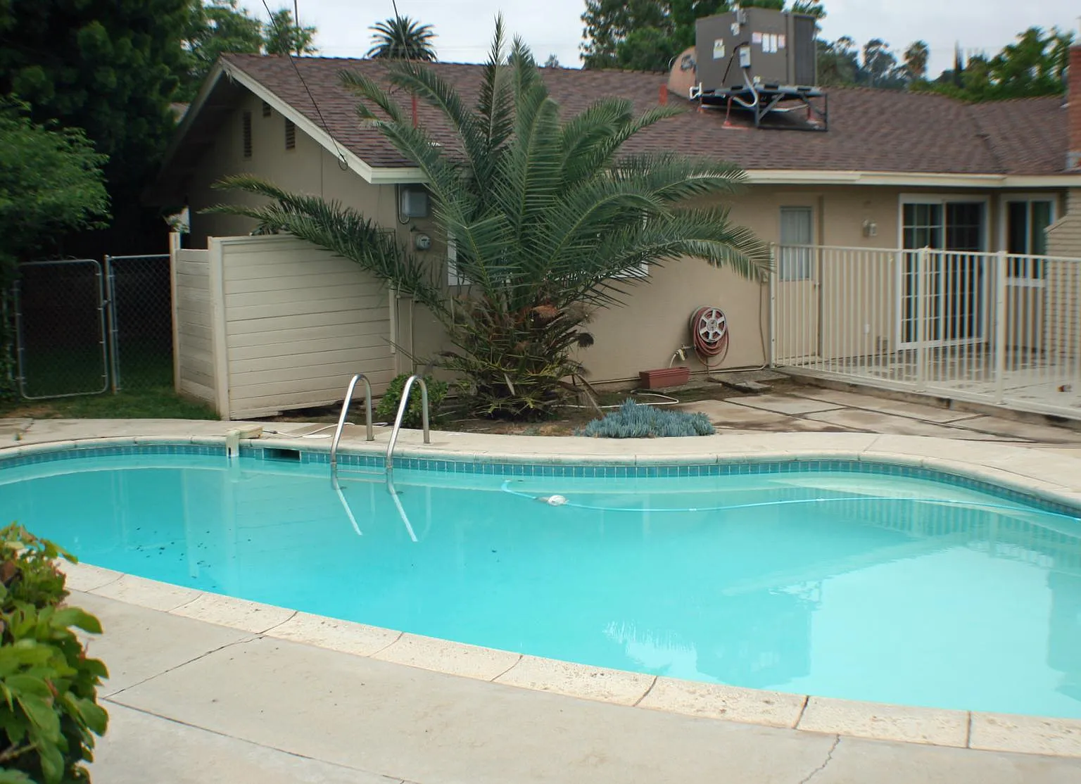 717 Nottingham Drive — Photo 2
