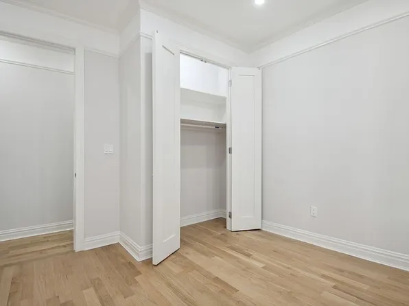 575 Riverside Drive image 6 of 7