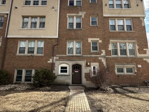 7901 Keeler Ave #G, Skokie, IL 60076