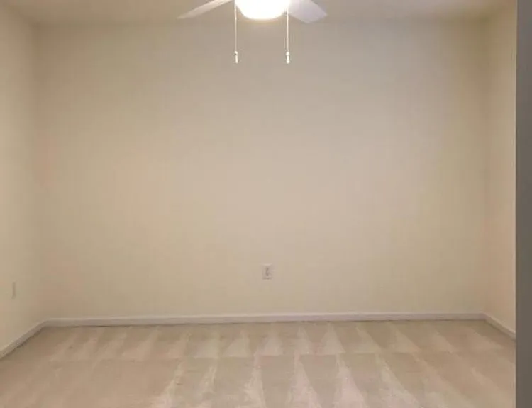 306 Fairgate Dr — Photo 17