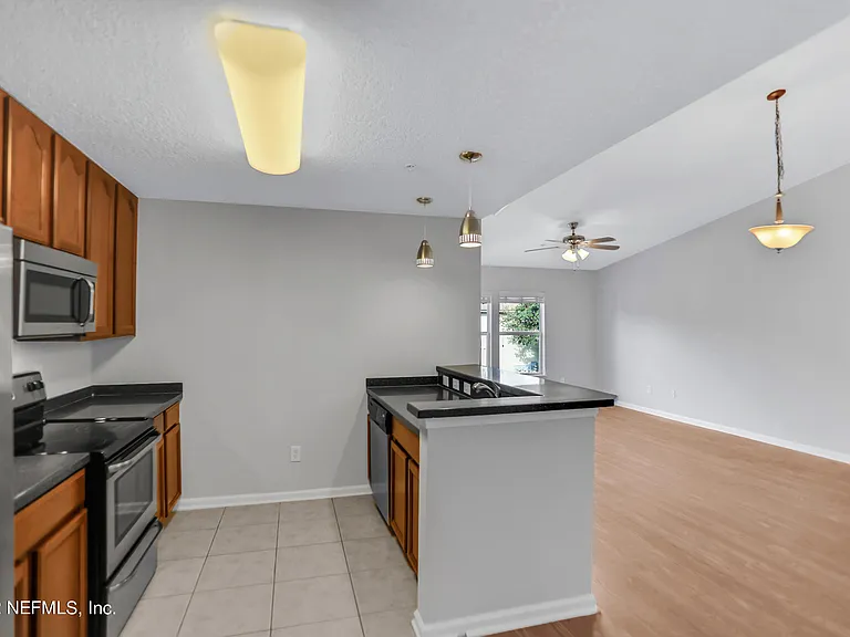 7051 Deer Lodge Cir #107 — Photo 7