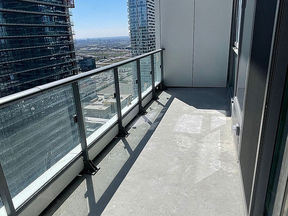 2nd image of 1000 Portage Pkwy #3206