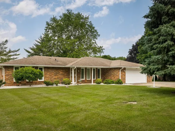 5749 N Teresa Dr, Alexandria, IN 46001