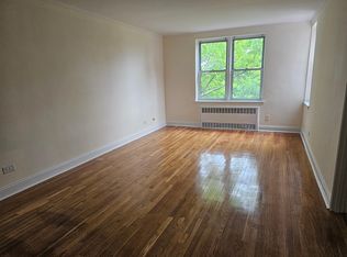 13980 85th Dr, Jamaica, NY 11435