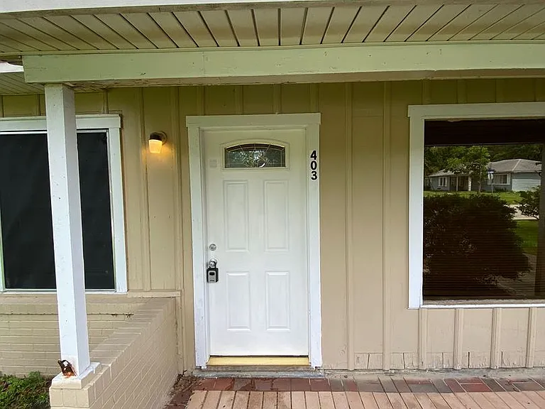 403 N Bluebonnet Dr — Photo 6