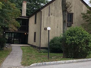 1 Heritage Dr UNIT E, Harriman, NY 10926
