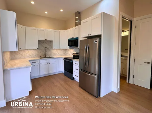 Willow Oak Residences - Downtown Sebastopol Luxury Living, 200 S Main St #E23dcbc0e, Sebastopol, CA 95472