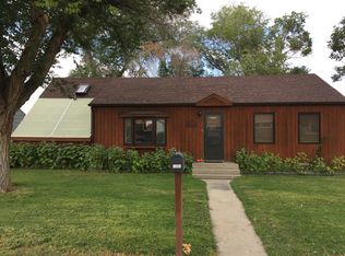 1403 Russell Ave, Worland, WY 82401