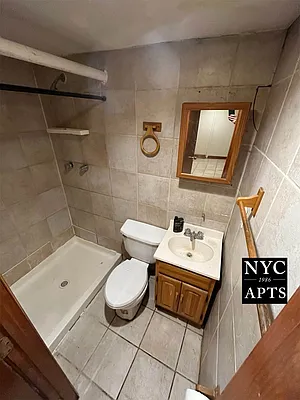 Rented by New York City Apartments | media 10