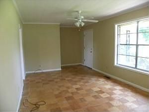 4th image of 214 Woodland Dr