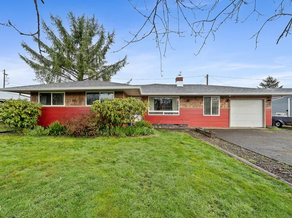 4204 Dogwood Ave, Tillamook, OR 97141