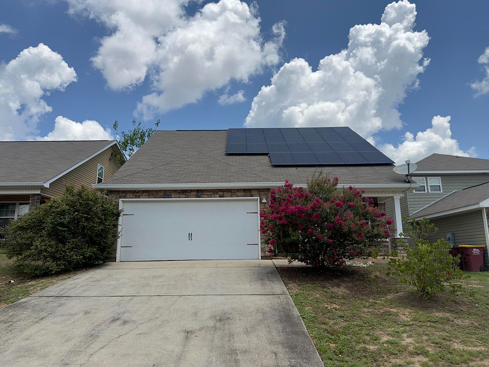 1st image of 455 Eisenhower Dr
