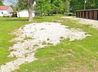 139 S Center Dr, Marshall, IN 47859