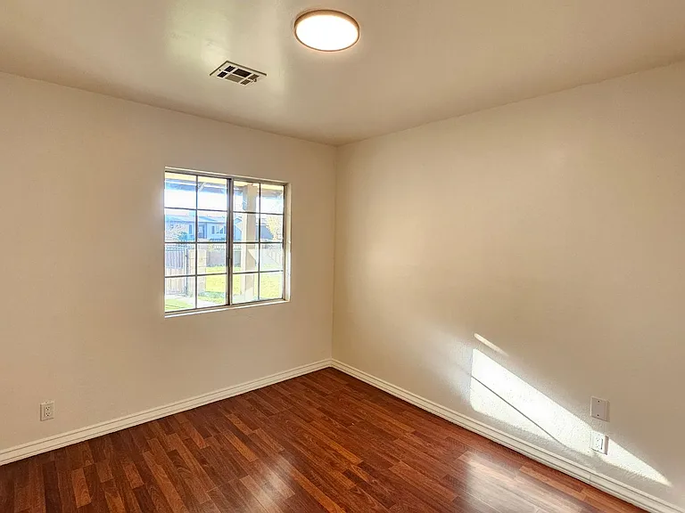 44344 Sundell Ave — Photo 8