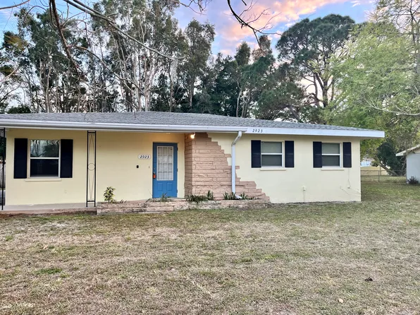 2923 36th Ave W, Bradenton, FL 34205