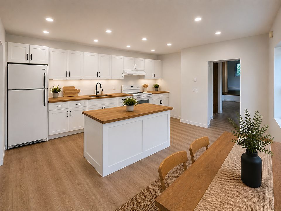 1st image of 67 Lincoln St #4