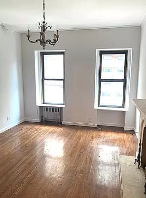 2nd image of 1341 2nd Ave #5A
