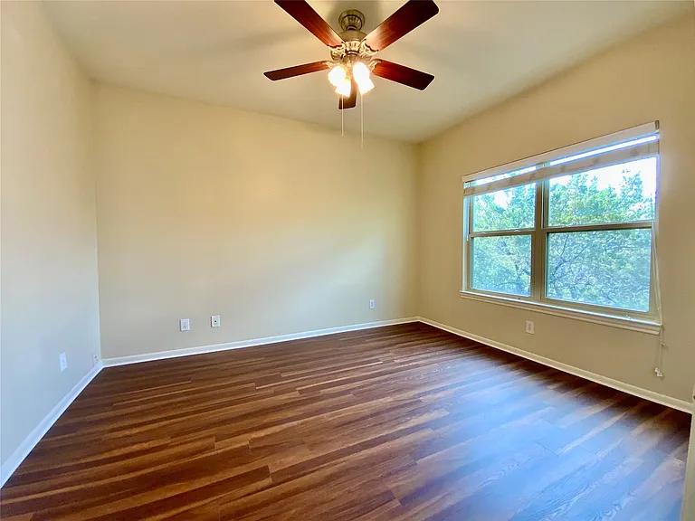 6000 Shepherd Mountain Cv #315 — Photo 19