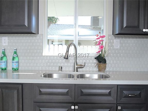 3rd image of 632 C Ave