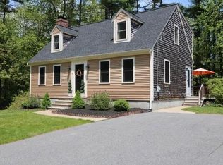 30 Blueberry Ln, Taunton, MA 02780