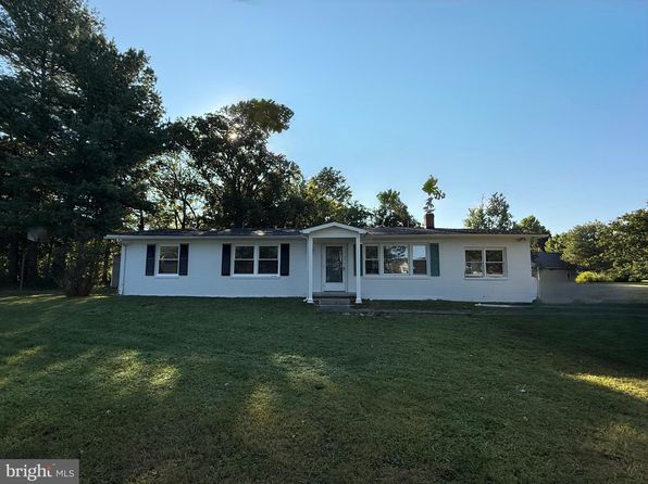 22260 Saint Louis Rd