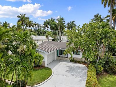 3530 E Fairview St, Miami, FL, 33133