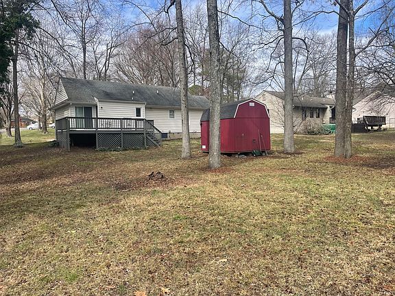 4th image of 2703 Lawland Dr