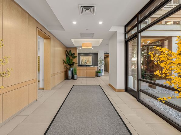 1008 Massachusetts Ave APT 205